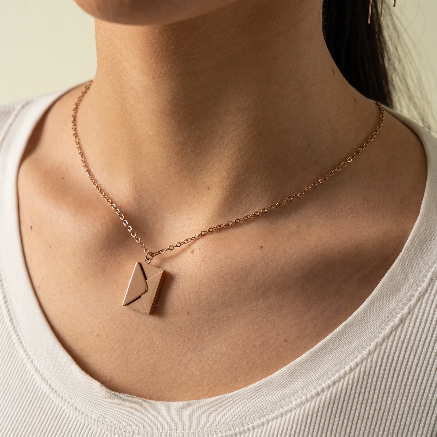 Collana lettera