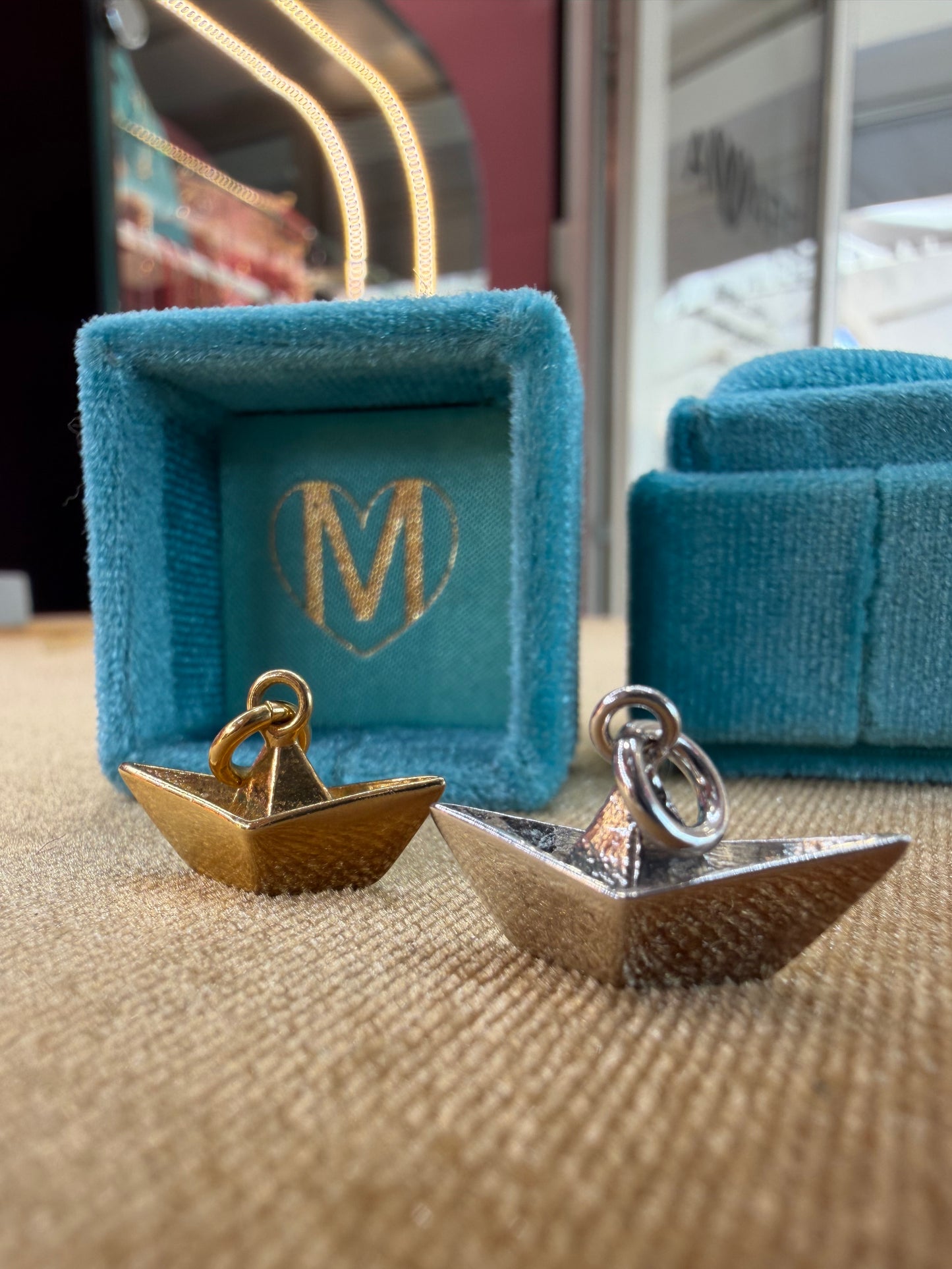 Charm barchetta origami